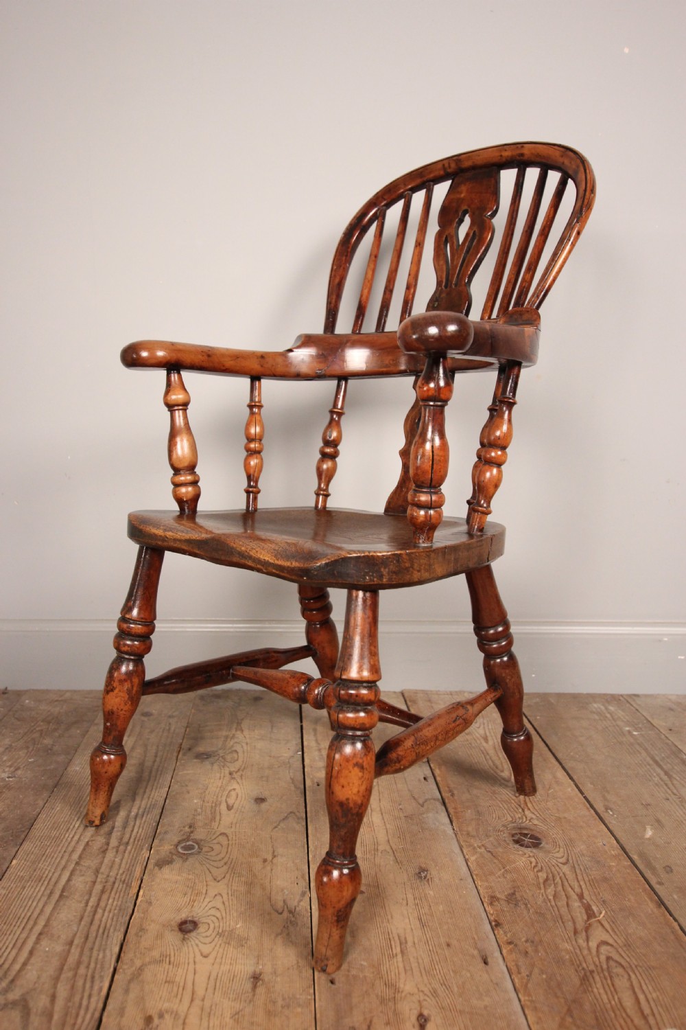 Rare Yew Broad Arm Childs Windsor Chair