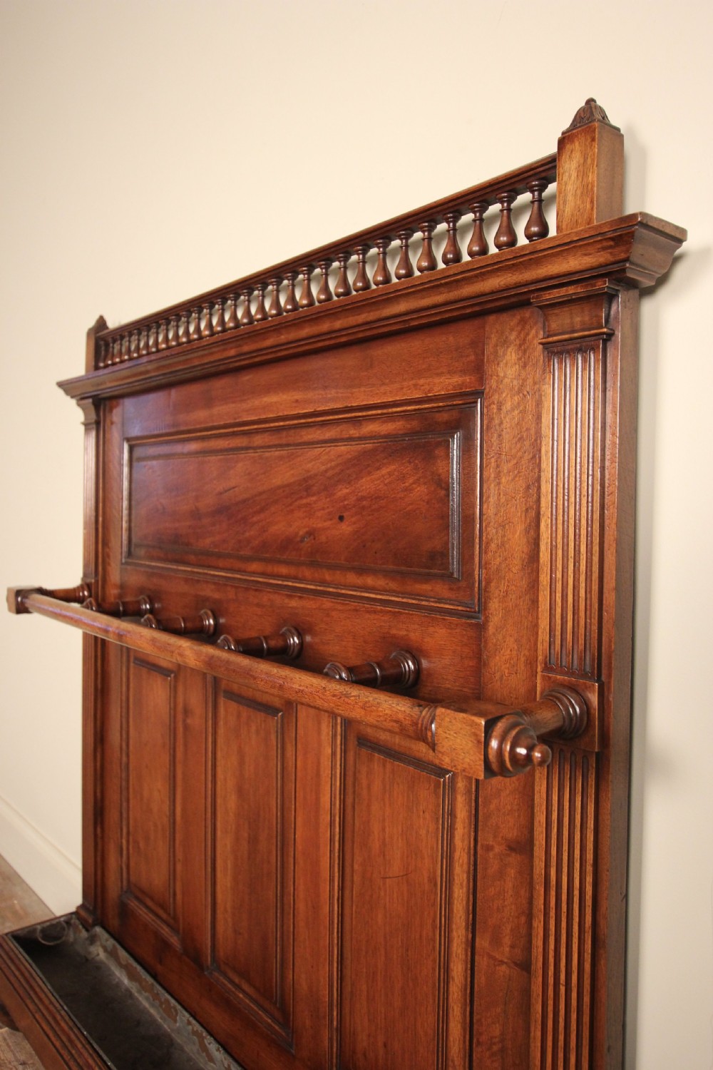 Country House Walnut Umbrella & Stick Stand View VIII