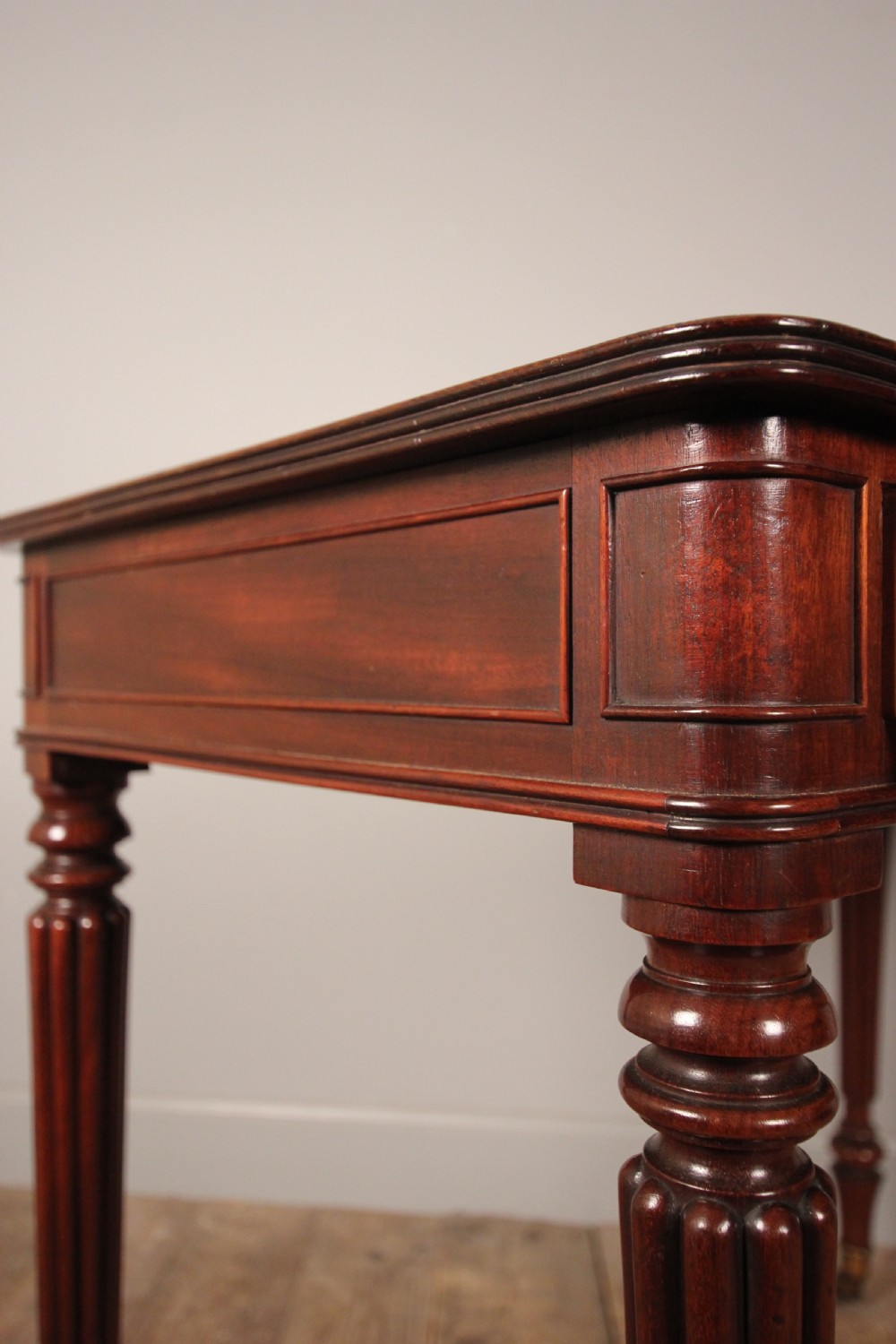 Fine Regency Gillows Mahogany Side Table View VI