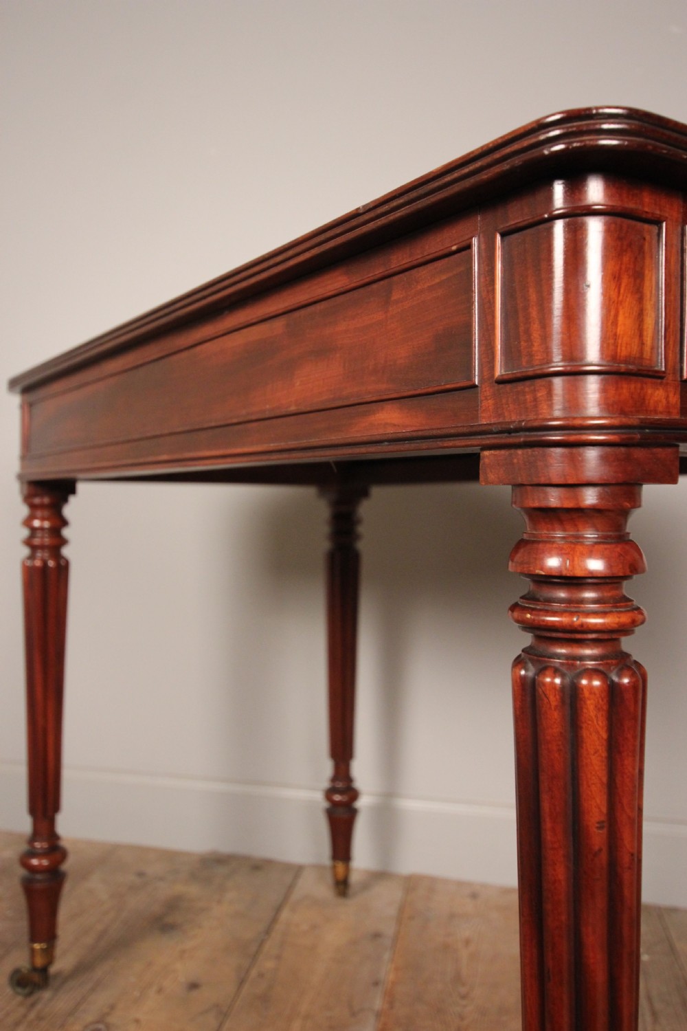 Fine Regency Gillows Mahogany Side Table View VII