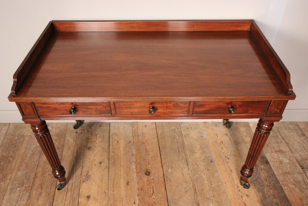 Regency Gillows Mahogany Side Table View X