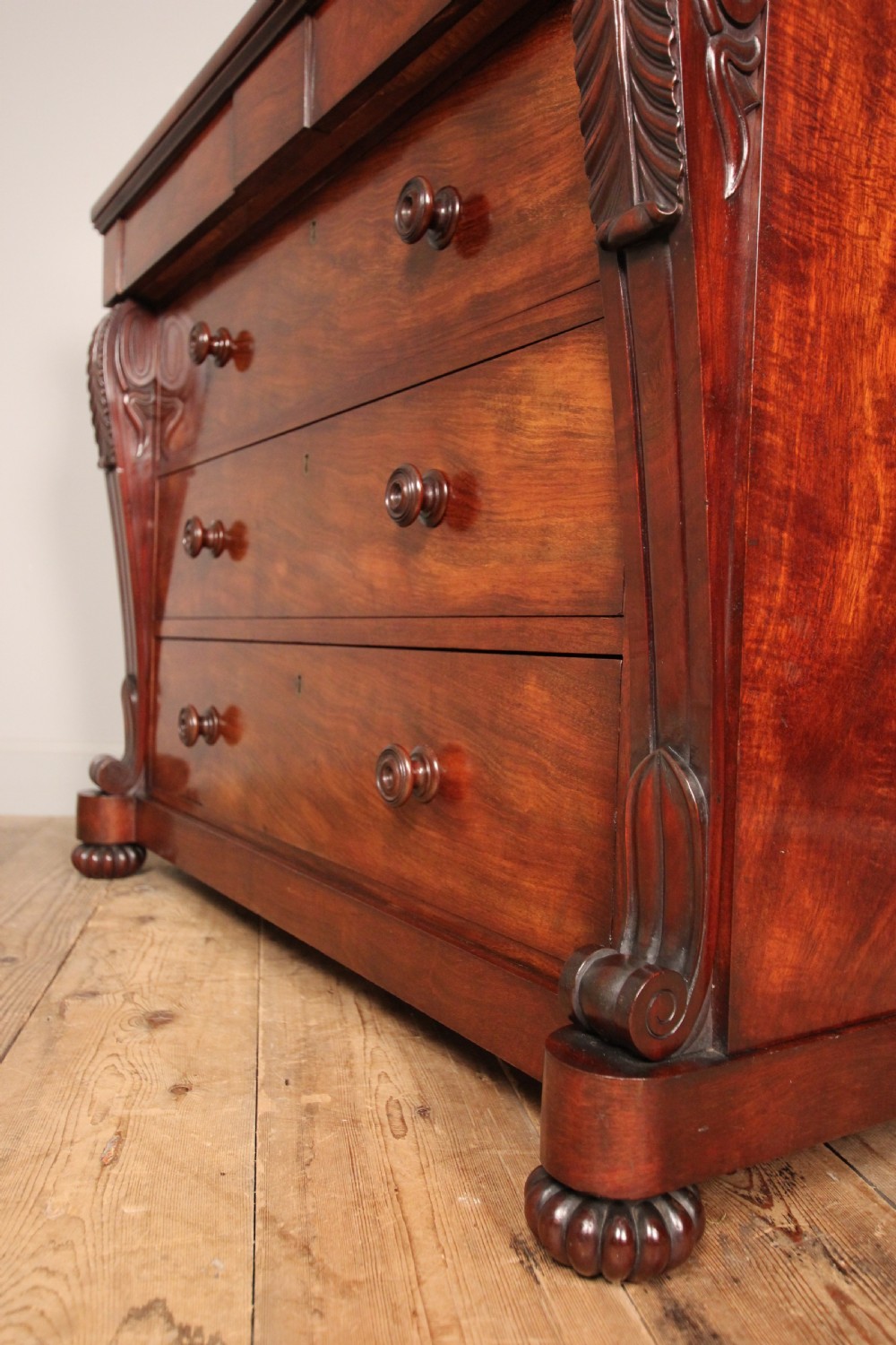 Superb Small William IV Mahogany Chest of Drawers View IV