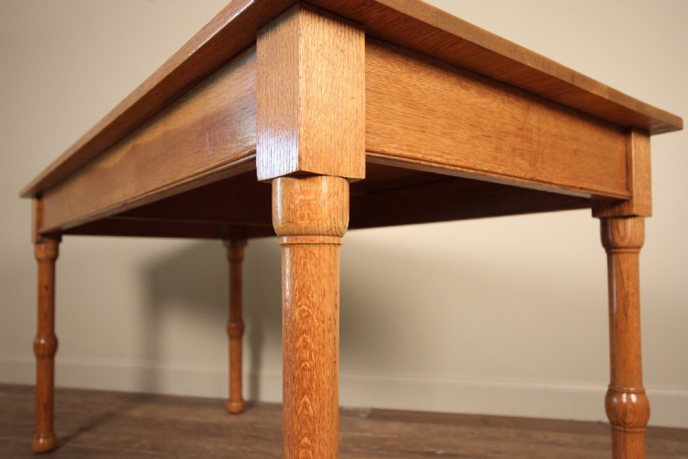 Beautiful Arts & Crafts Refectory Dining Table  View IV