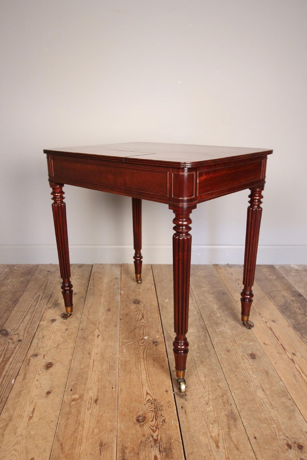 Superb Gillows Mahogany Chamber Table View III