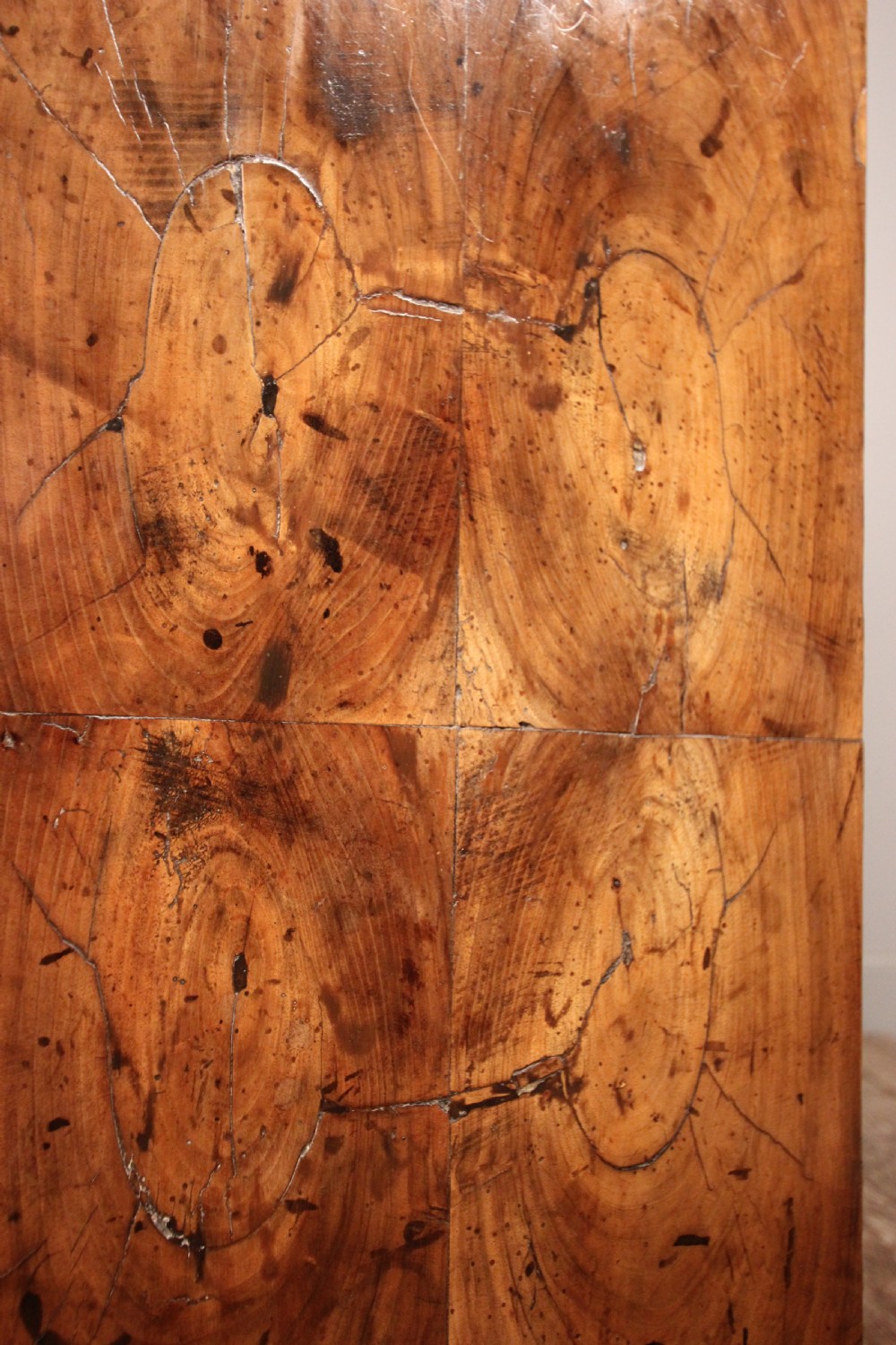 George II Figured Walnut Chest of Drawers View VIII