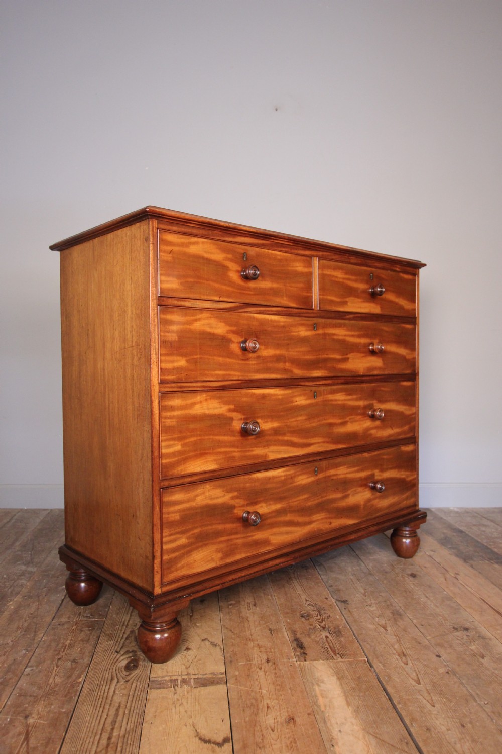 Gillows Country House Chest of Drawers View II