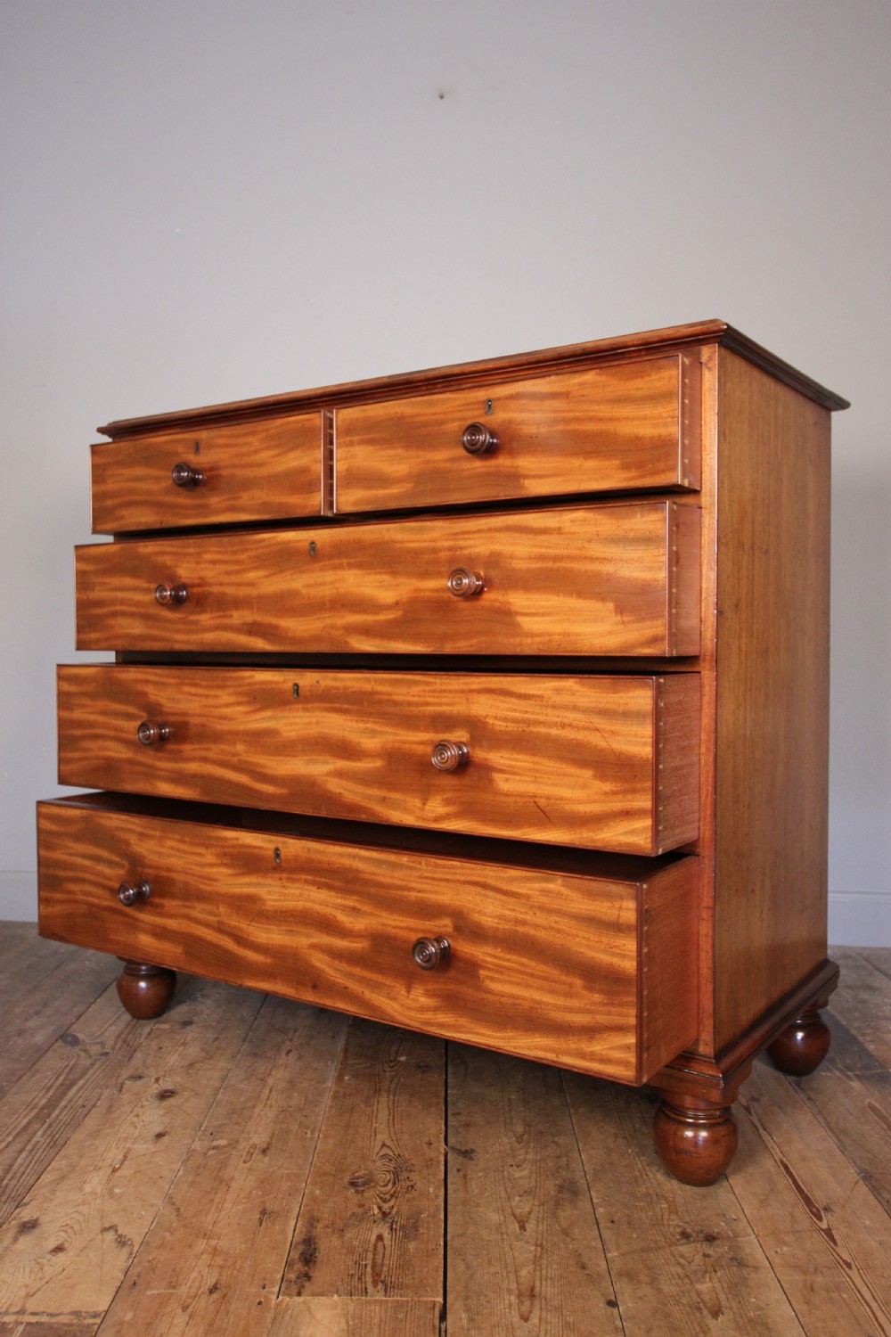 Gillows Country House Chest of Drawers View III