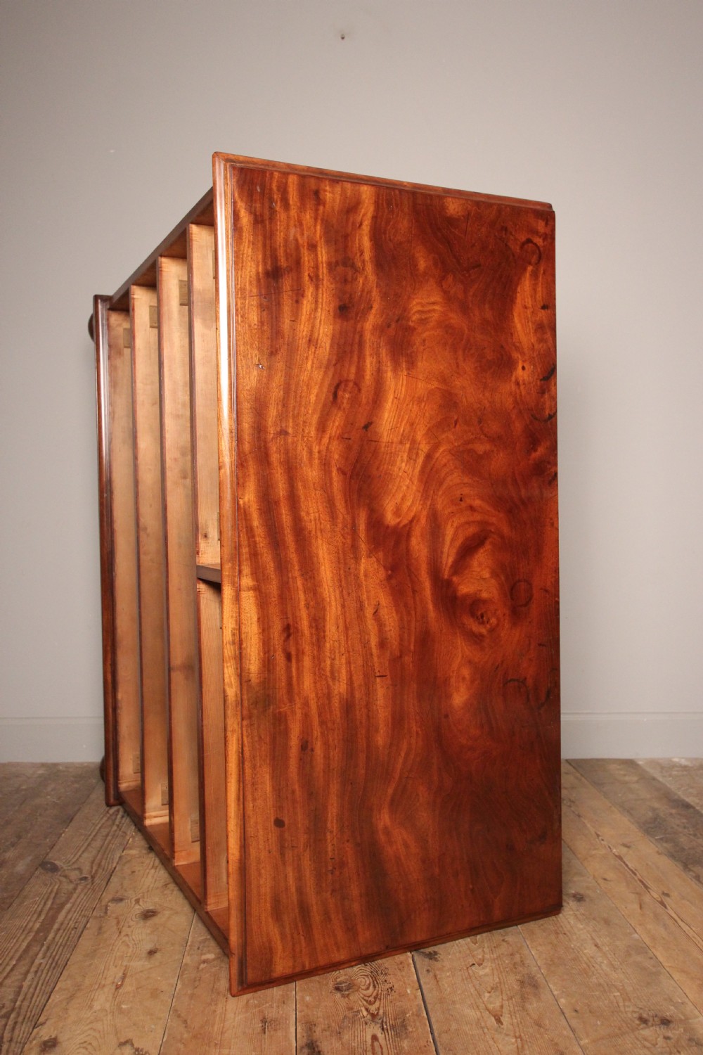 Gillows Country House Chest of Drawers View V