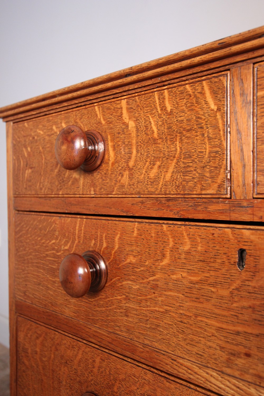 Small Country Oak Chest of Drawers View VI