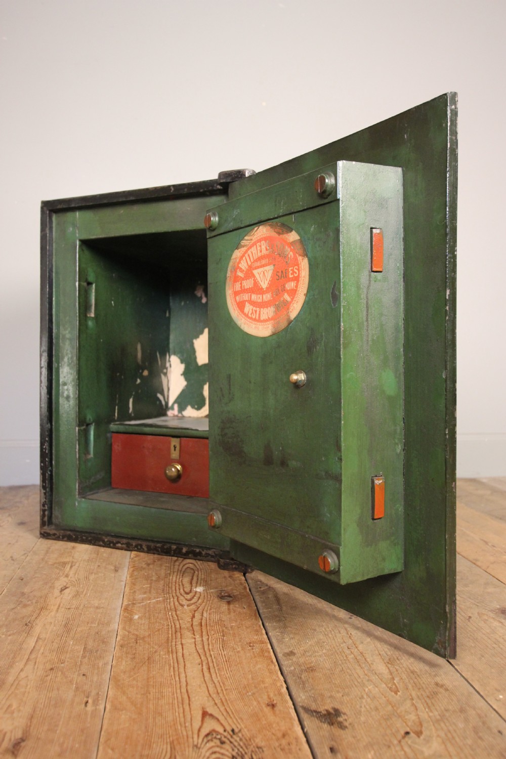 19th C. Cast Iron Safe by T. Withers & Sons View VI
