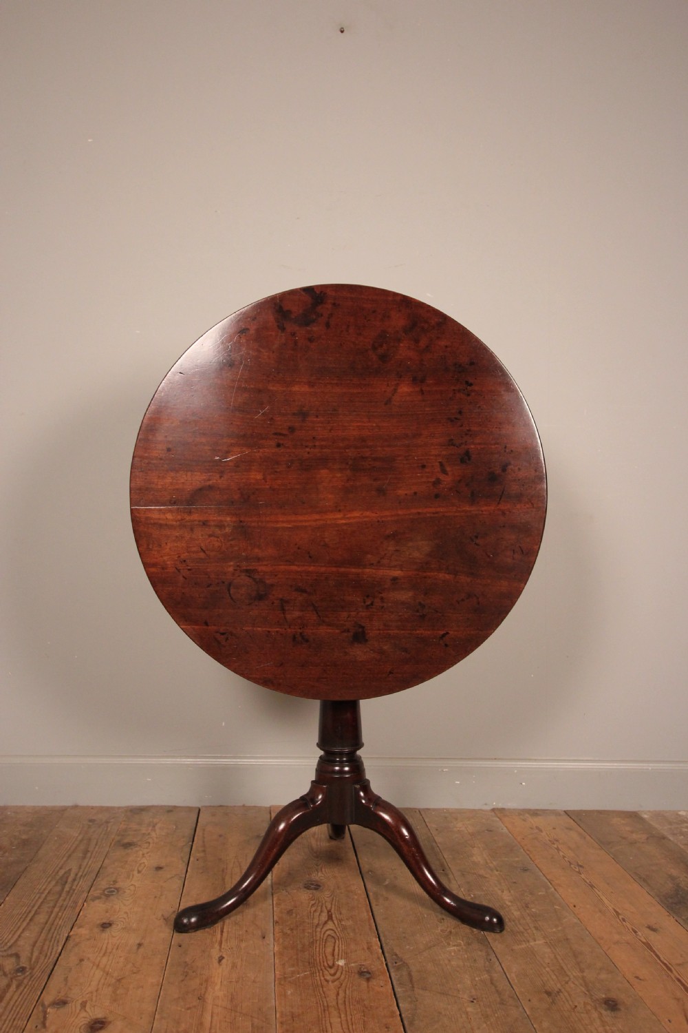 Superb 18th C. Mahogany Bird Cage Tripod Table