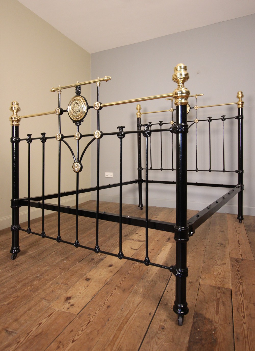 Victorian Brass & Iron Double (4 ft 6