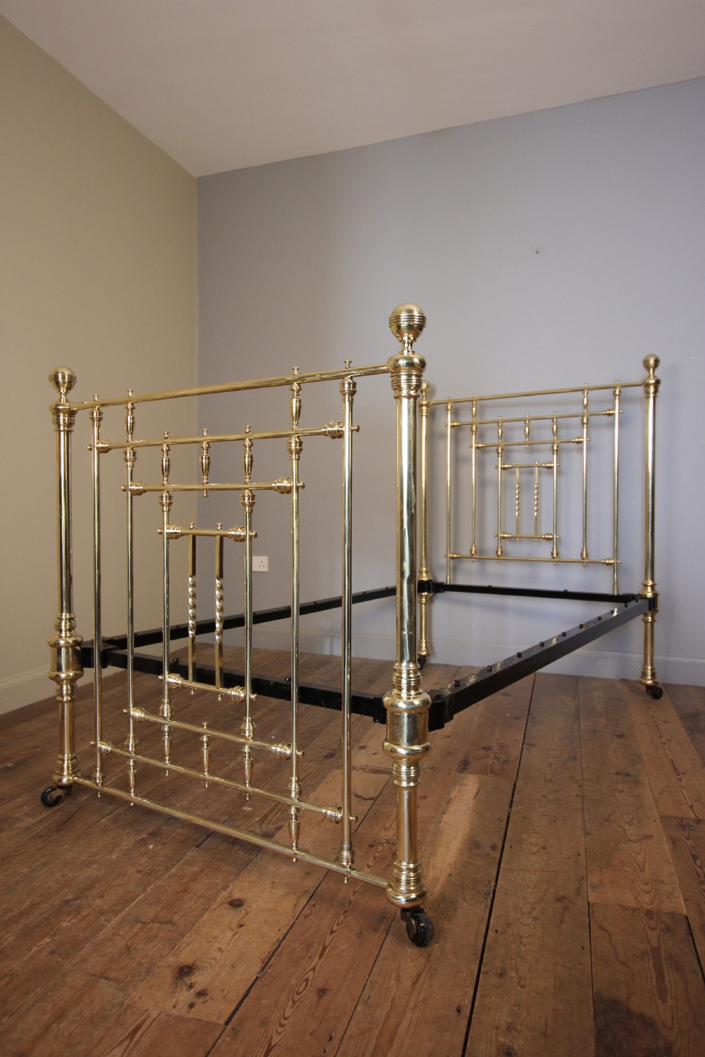 Victorian Brass Single Bed (3 ft 6