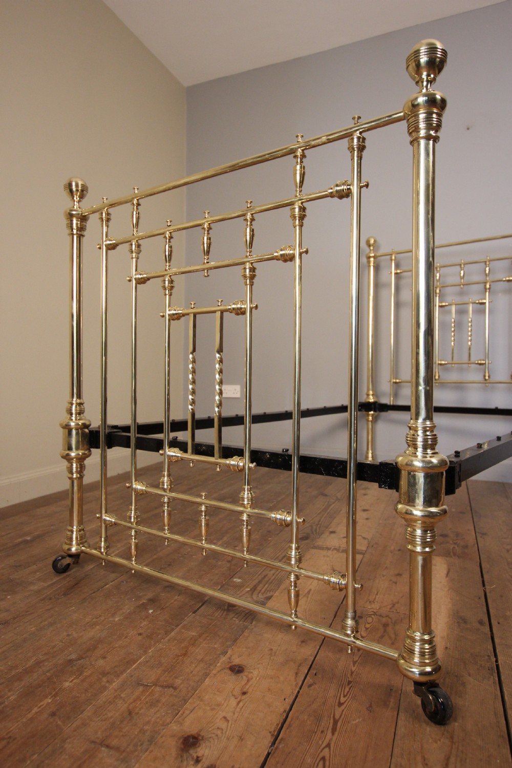 Victorian Brass Single Bed (3 ft 6