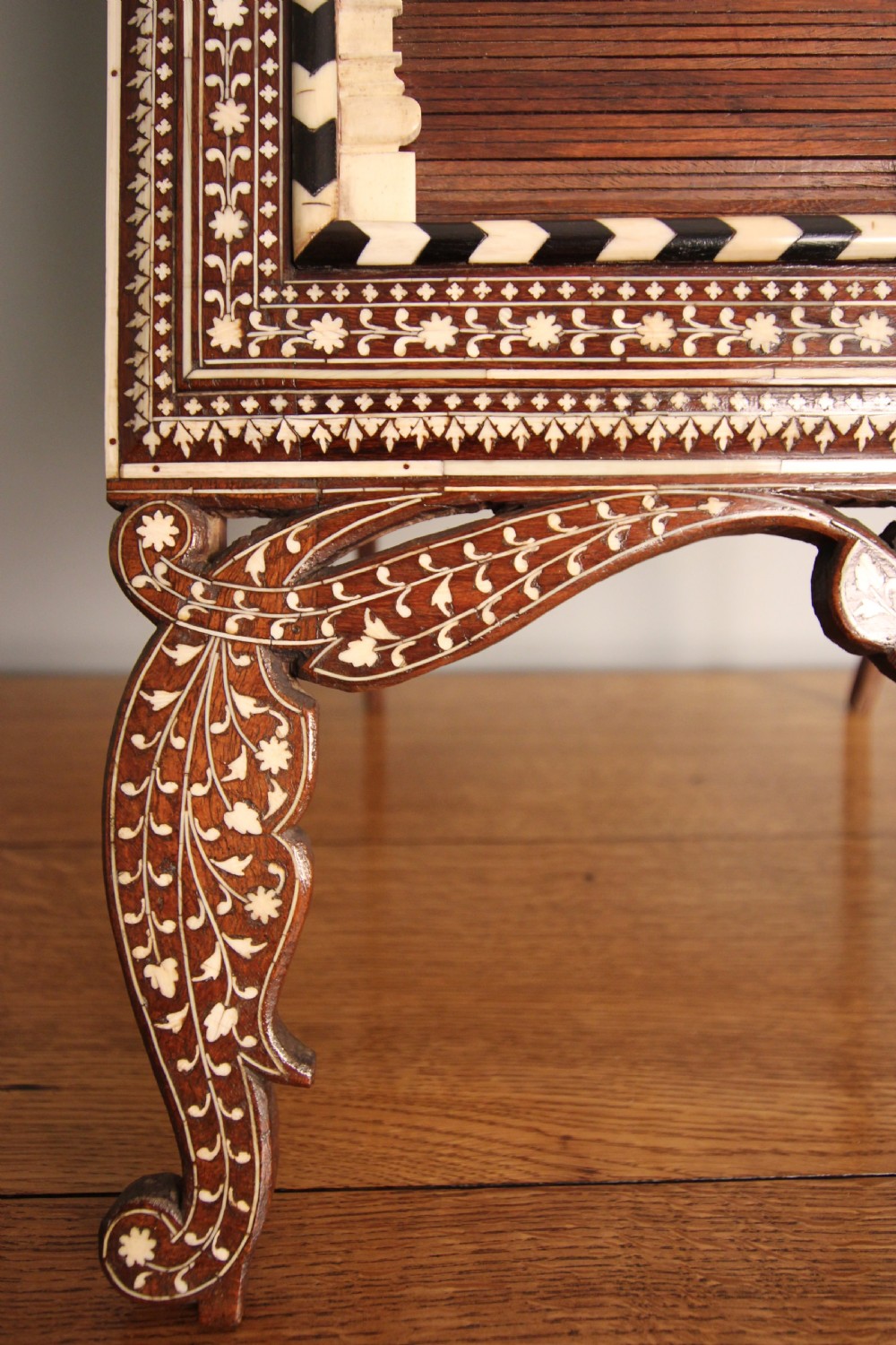 19th C Inlaid Anglo Indian Dressing Table Mirror View IX