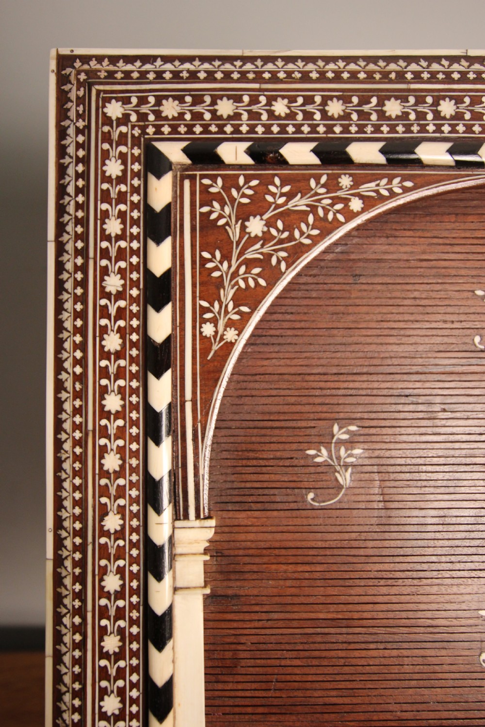 19th C Inlaid Anglo Indian Dressing Table Mirror View X