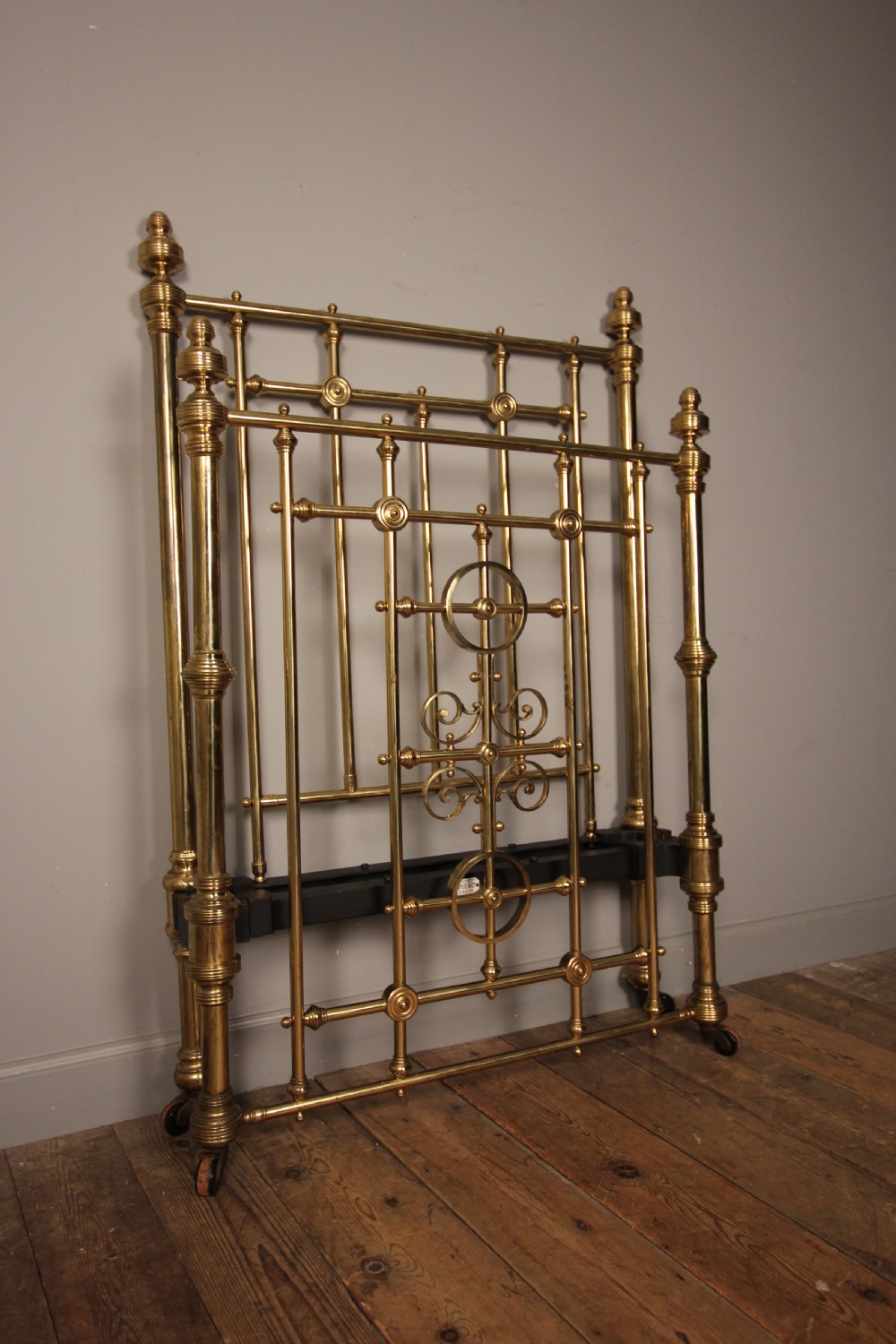 Stunning Maple & Co Brass Single Bed (3 ft) View IV