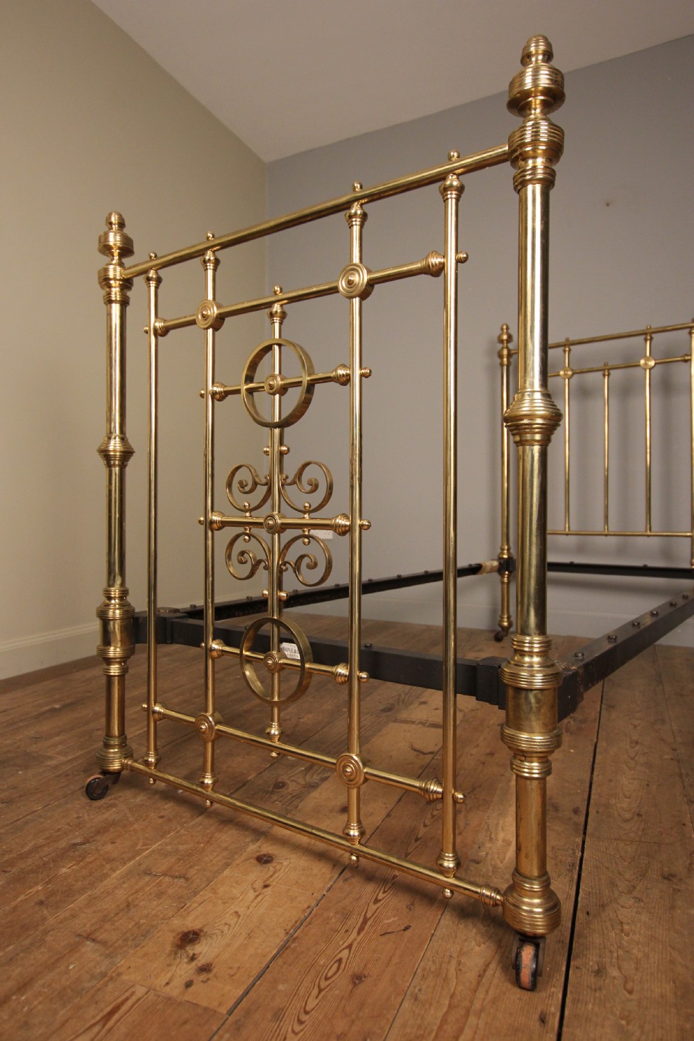 Stunning Maple & Co Brass Single Bed (3 ft) View VIII