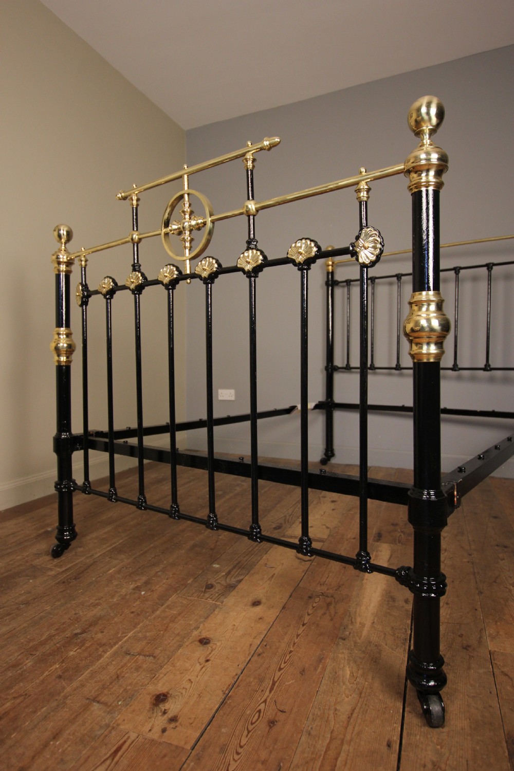 Victorian Brass and Cast Iron Double Bed (4 ft 6