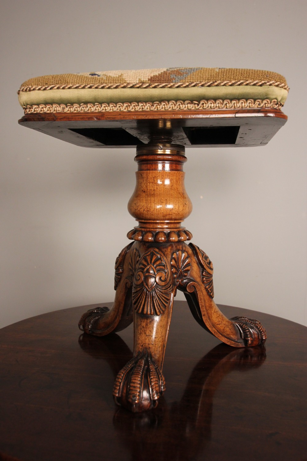 Gillows George IV Revolving Rosewood Stool View II