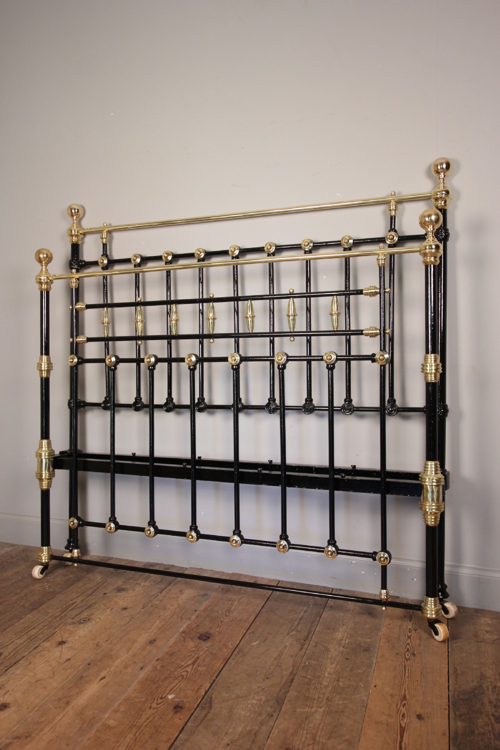 Victorian Brass & Cast Iron Double Bed 4 ft 6 