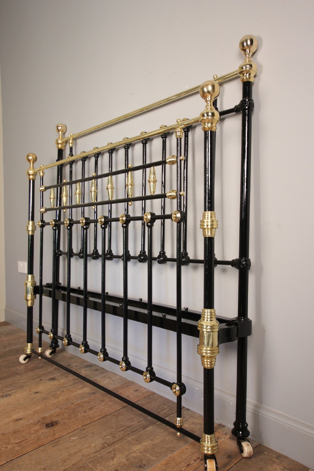 Victorian Brass & Cast Iron Double Bed 4 ft 6 