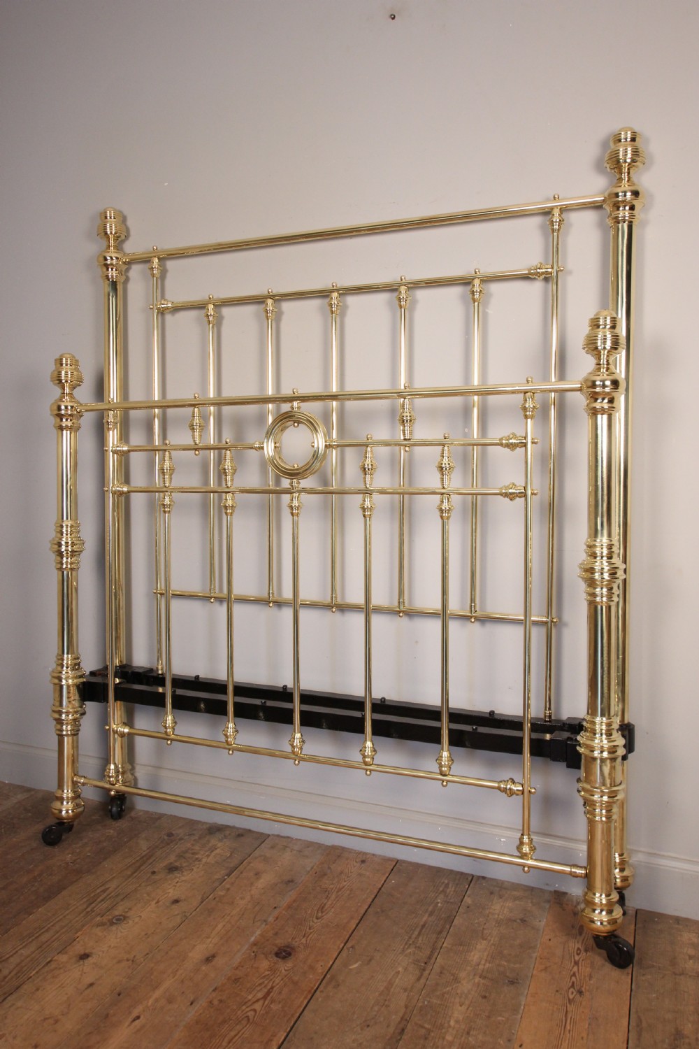 Super Quality 19th C Brass Double Bed (4 ft 6
