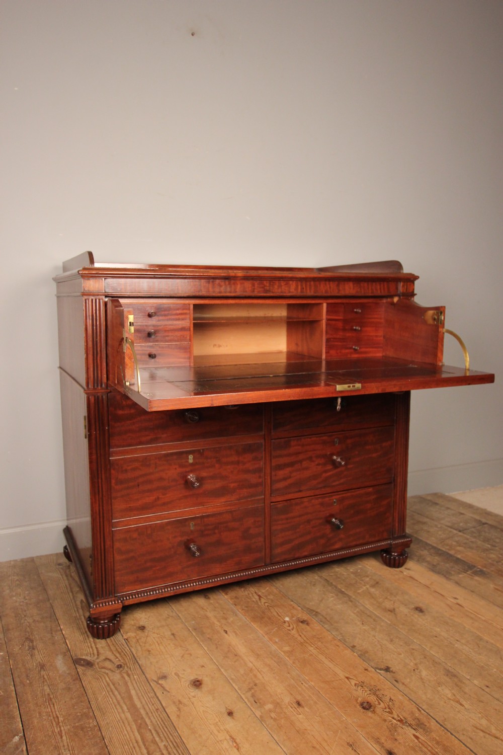Superb Gillows George IV Mahogany Secretaire Chest of Drawers of Country House Proportions View III