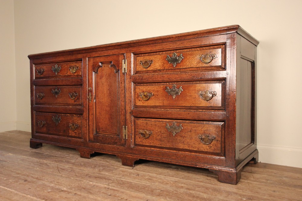 18th C Lancashire Oak Dresser Base
