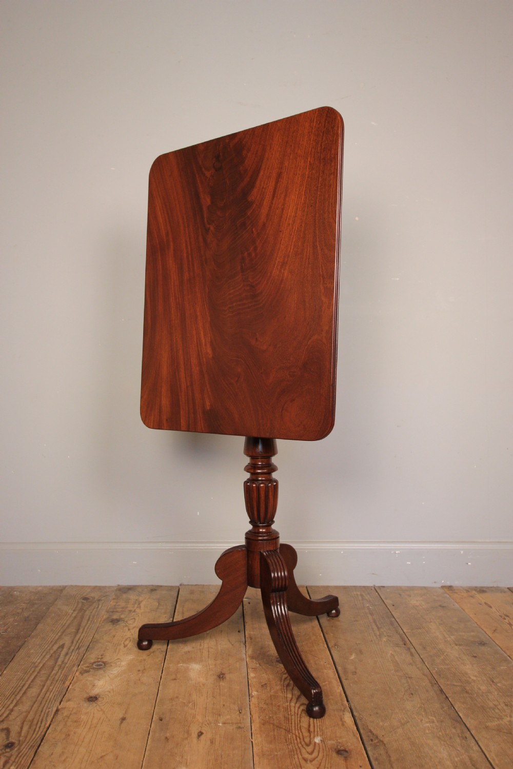 Gillows Mahogany Tilt Top Occasional Table View VII