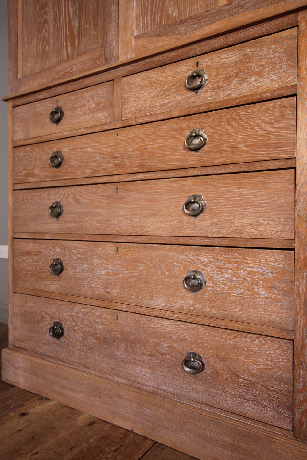 Stylish Arts & Crafts Oak Cabinet on Chest  Tallboy View III