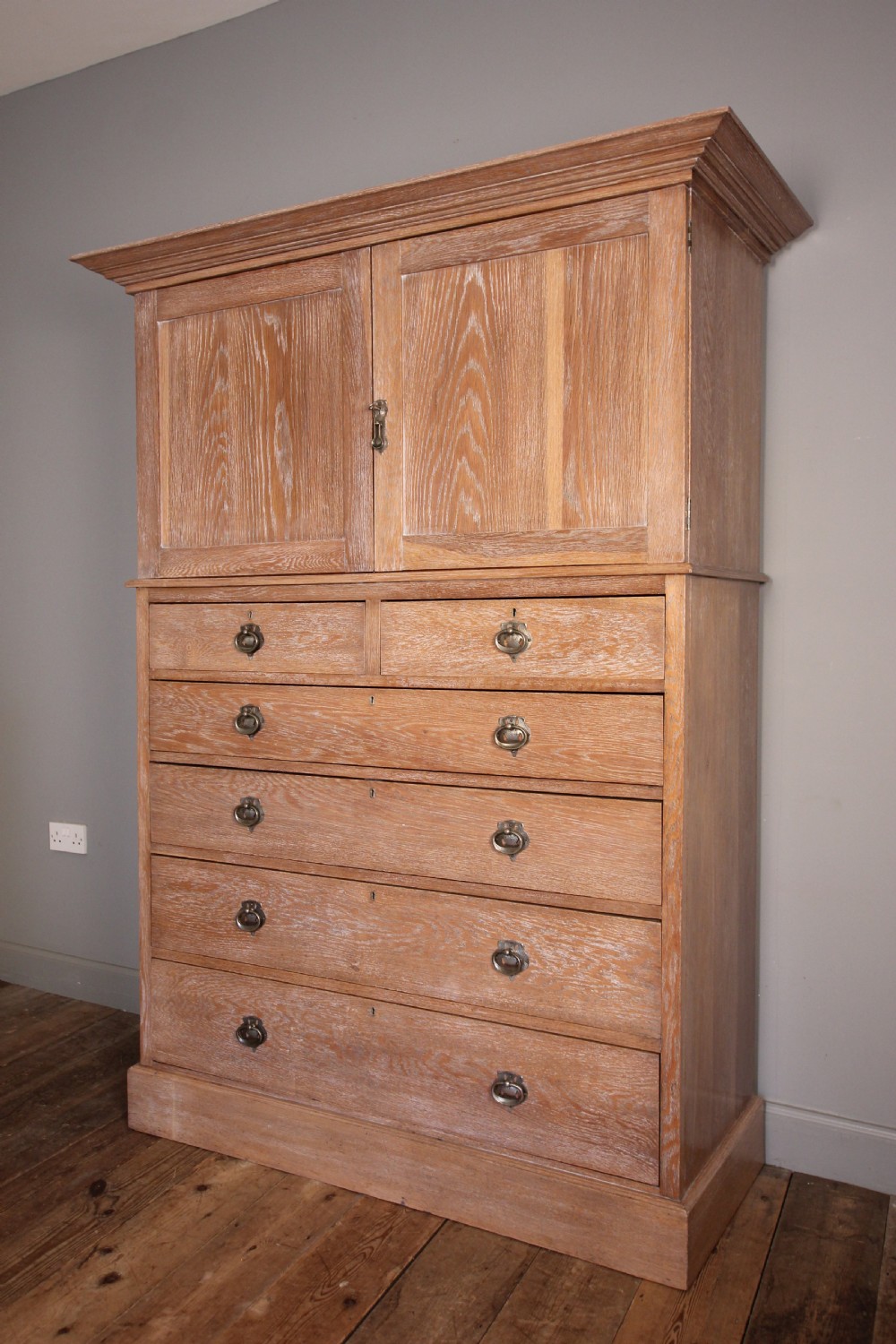 Stylish Arts & Crafts Oak Cabinet on Chest  Tallboy View VIII