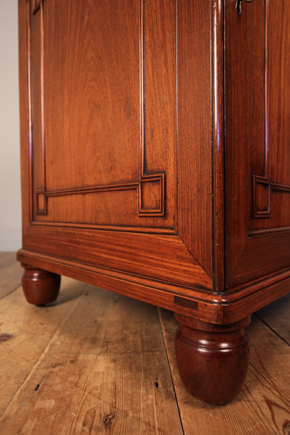 Rare Chinese Export Regency Pearwood (Huanghuali) Davenport View III