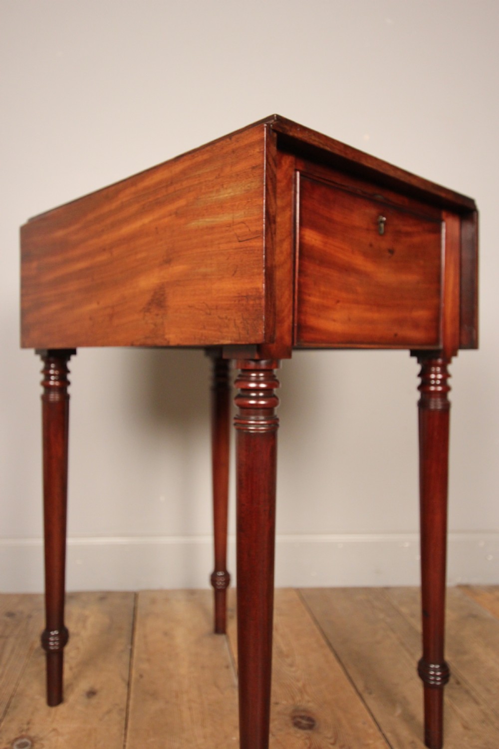 Georgian Mahogany Small Pembroke Side Table View IV
