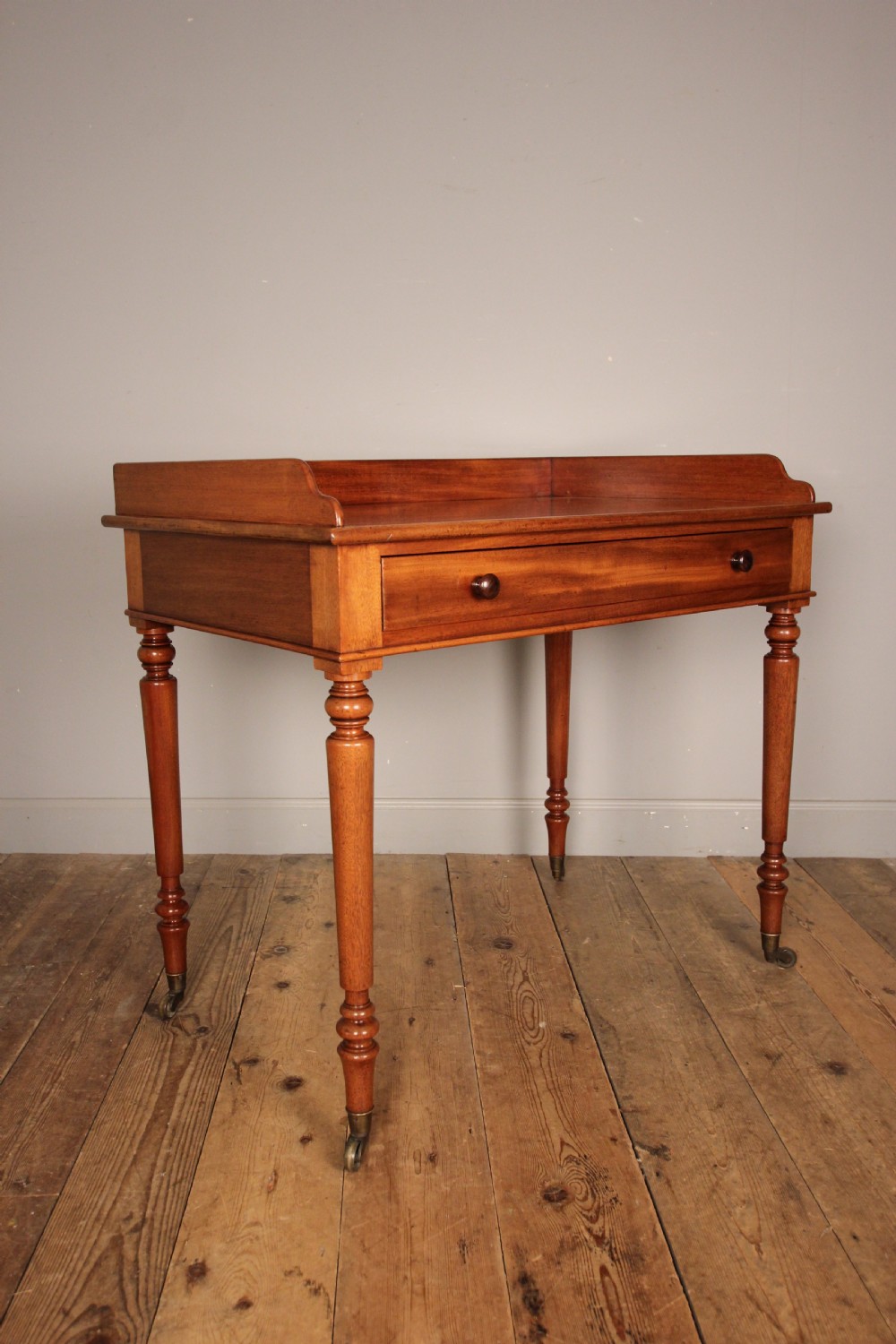 Beautiful Gillows Mahogany Side Table View III