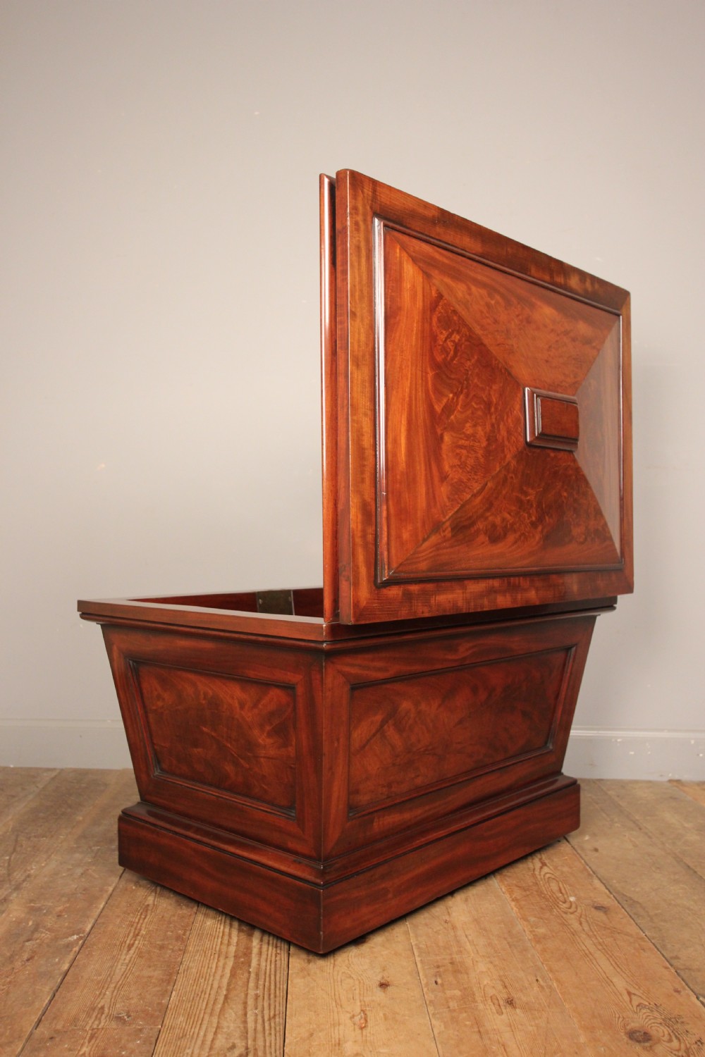 Regency Mahogany Cellarette View III