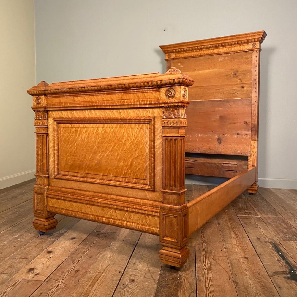 Stunning Holland & Sons Birdseye Maple Single Bed