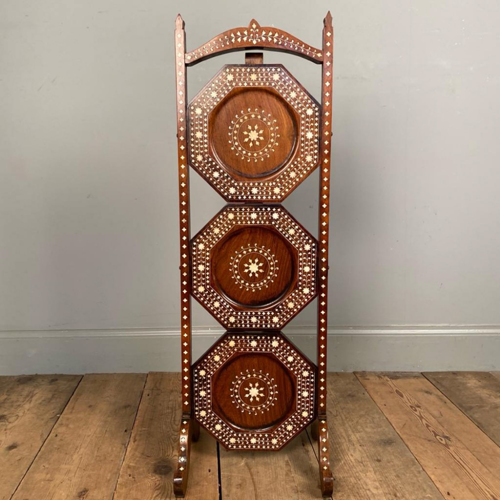 Hoshiarpur Tiered Folding Cake Stand