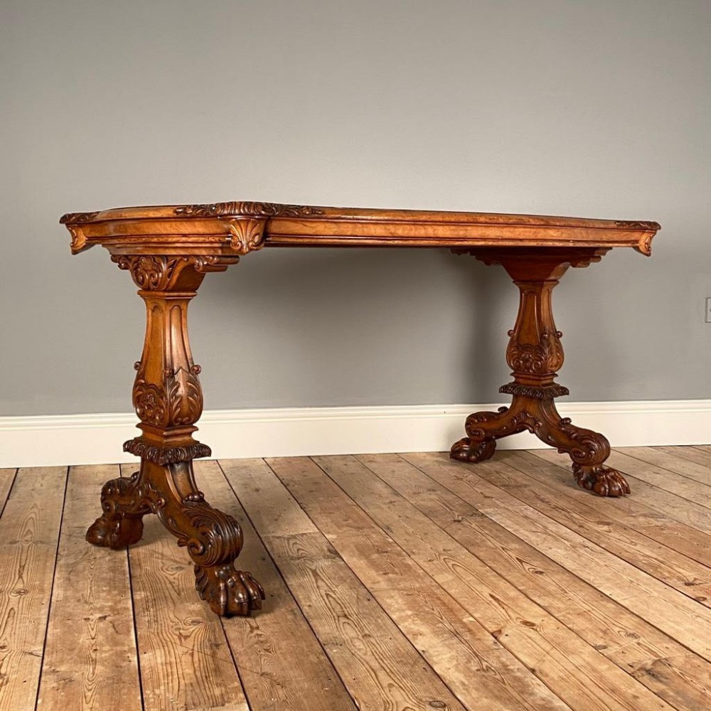 Exhibition Quality Gillows Walnut Library Table
