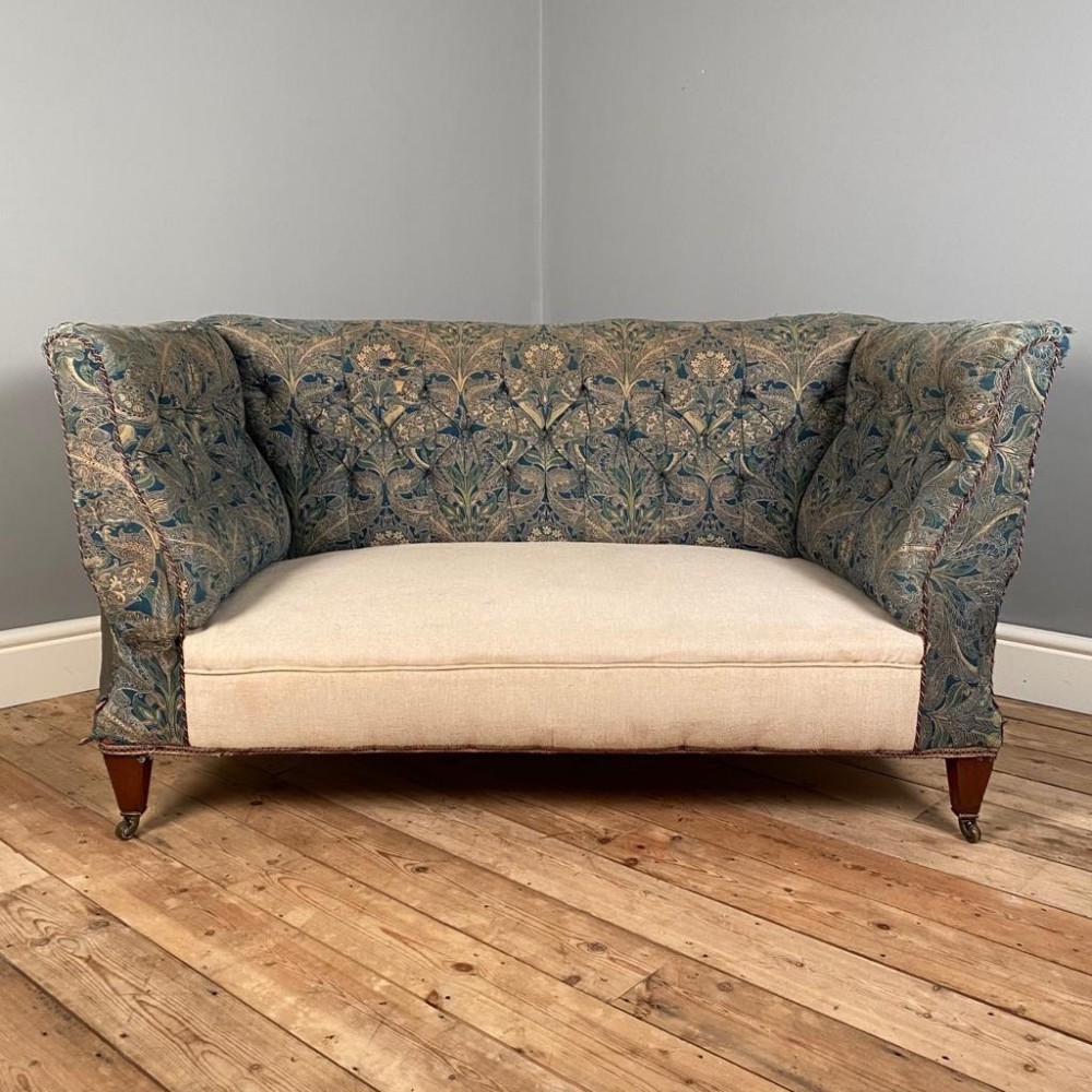 Small Shapely Edwardian Drop-End Sofa