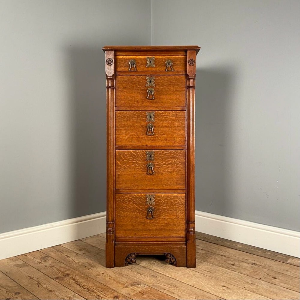 Gillows Gothic Oak Pillar Chest After A Design By AWN Pugin