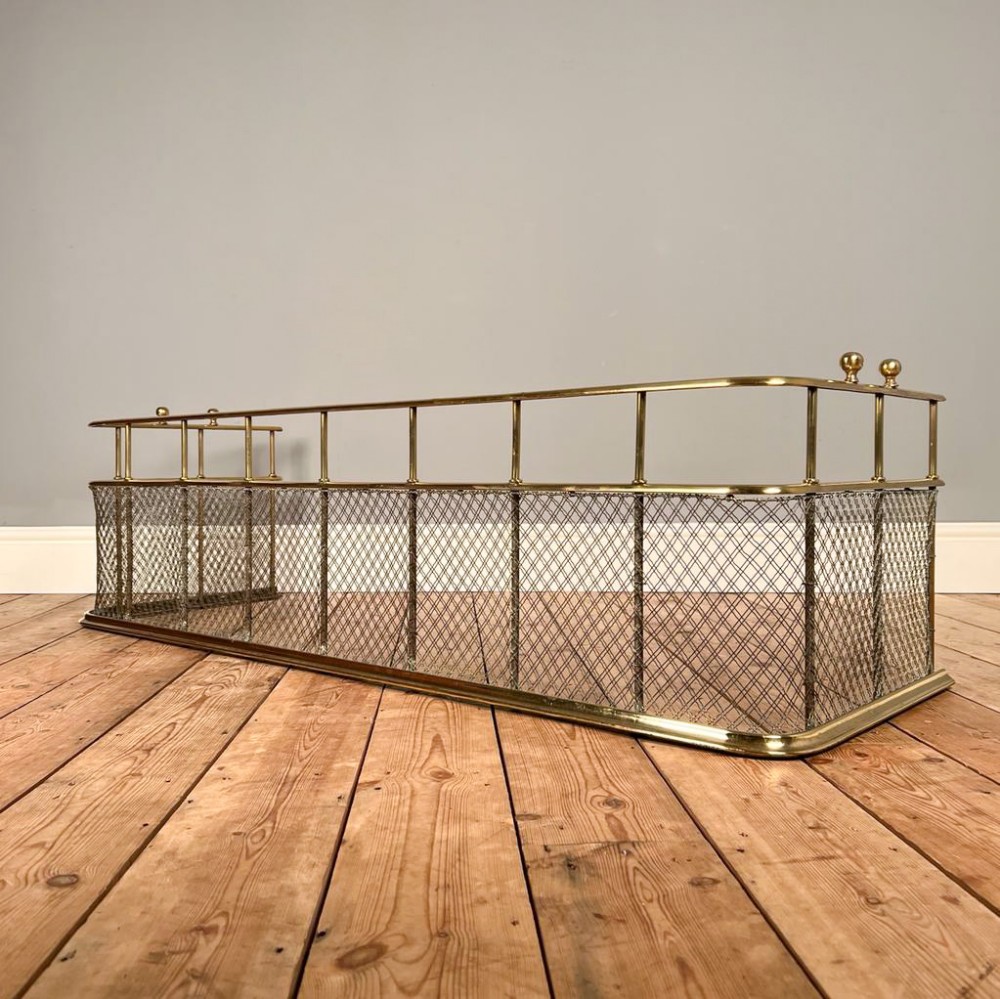 Smart 19th C Brass Nursery Fender