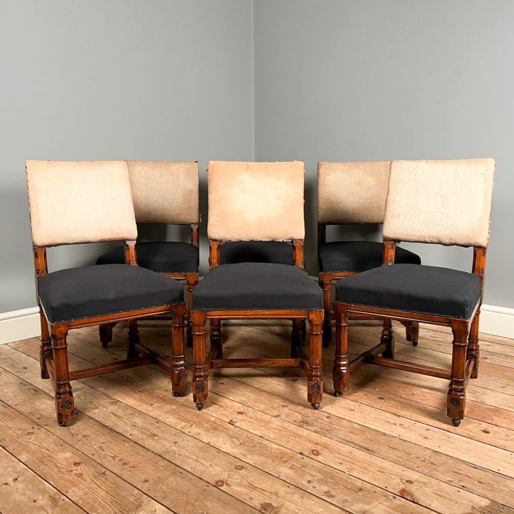 Set of 6 Gothic Parliament Dining Chairs - AWN Pugin Design