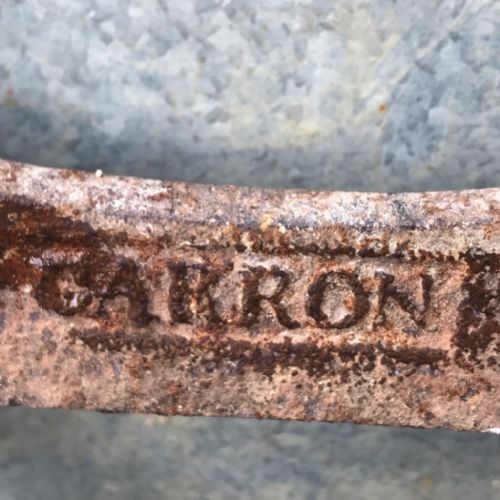 A PAIR OF REGENCY CAST IRON BOOT SCRAPERS BY THE CARRON FOUNDRY SCOTLAND - ADDITIONAL PHOTO 1