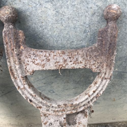 A PAIR OF REGENCY CAST IRON BOOT SCRAPERS BY THE CARRON FOUNDRY SCOTLAND - ADDITIONAL PHOTO 5