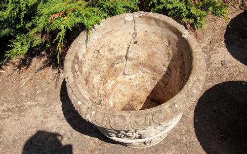 SET OF THREE COMPOSITE STONE PLANTERS CIRCA 1920 - ADDITIONAL PHOTO 2
