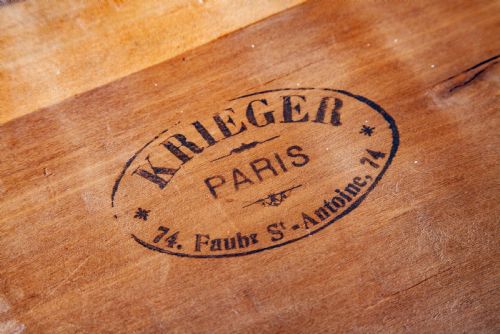 MAISON KREIGER MAHOGANY DINING SUITE IN EMPIRE STYLE - ADDITIONAL PHOTO 3