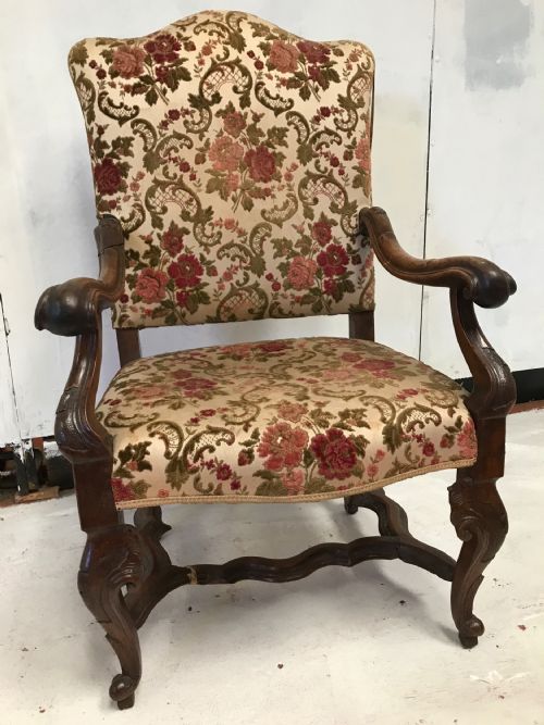 late 17th c continental walnut highback armchair - CATEGORY: ANTIQUE CHAIRS - DATED 17TH CENTURY