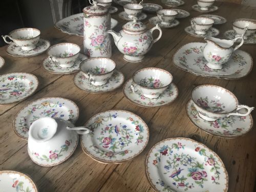 EXTENSIVE COALPORT PEMBROKE PATTERN TEA SET C 1900 42 PIECES - ADDITIONAL PHOTO 2