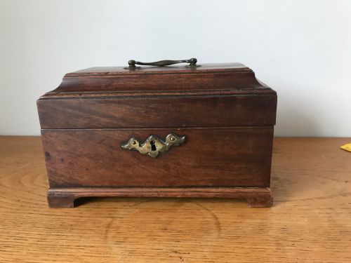 george iii mahogany chippendale style tea caddy - CATEGORY: ANTIQUE BOXES - DATED 18TH CENTURY